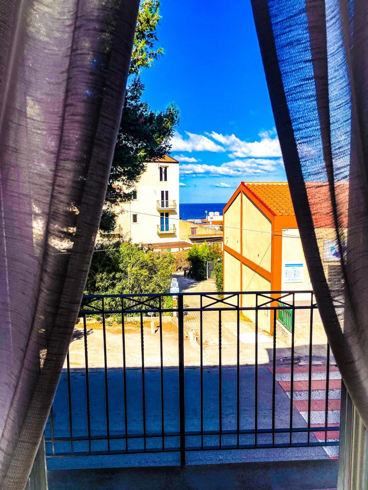 Domus Maris Villa Чефалу Екстериор снимка
